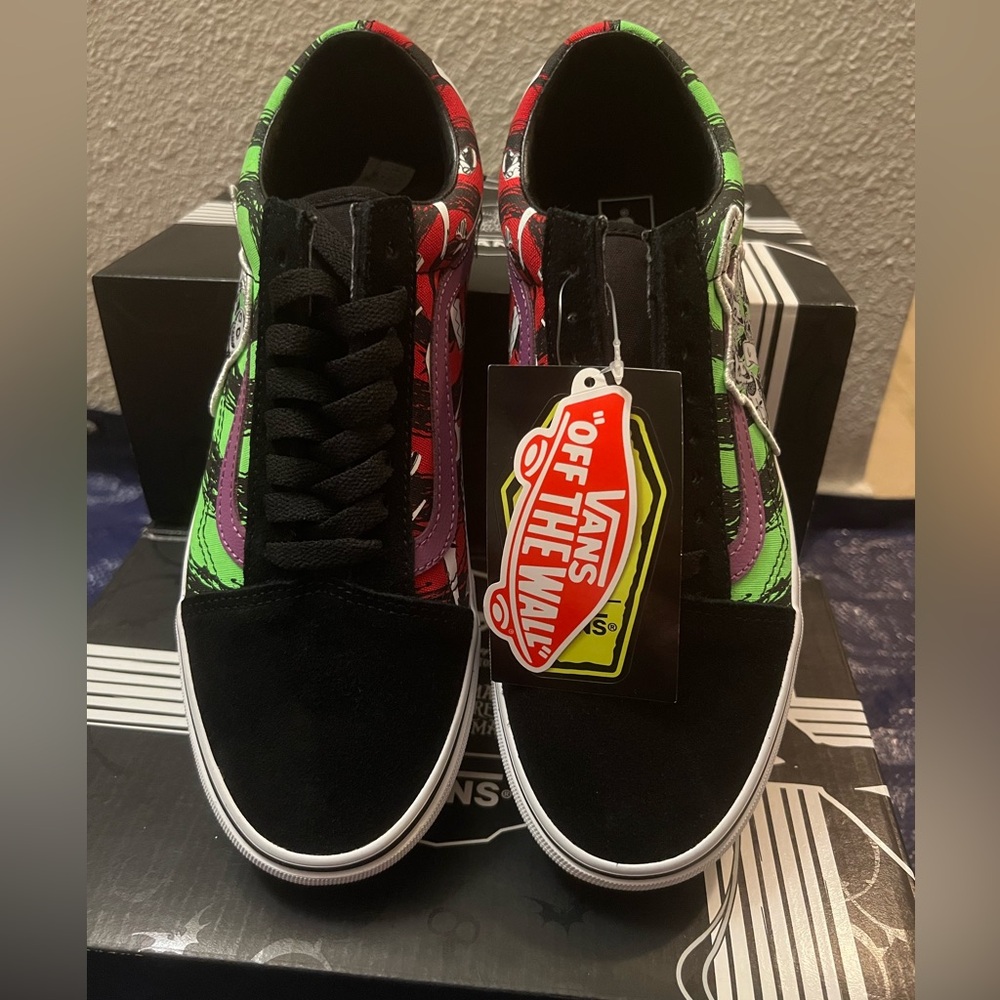 Vans x Disney The Nightmare Before Christmas x old skool Lock, Shock, & Barrel